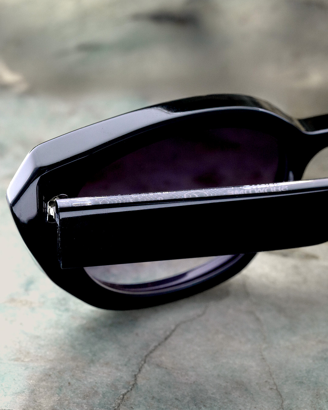 black-showtime-lafont